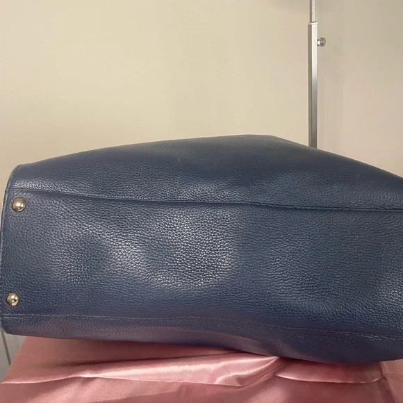 Authentic Michael Kors Purse!!! #041NCOA  Hamilton tote bag. - Picture 3 of 11